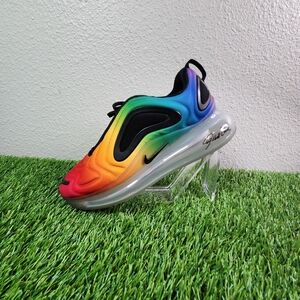 Size 5.5 Men/Women 's Size 7 - Nike Air Max 720 Be True